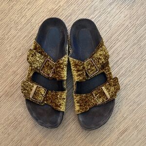 Birkenstock Bronze Textured Buckle Sandals